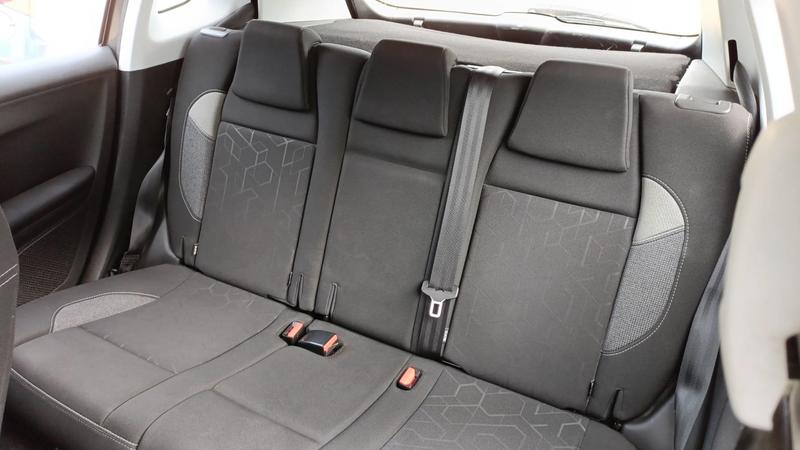 Peugeot 2008 1.5 BlueHDi 100 Allure - 5 places