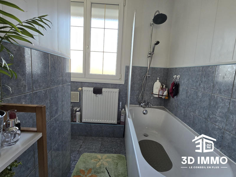 Maison - 84 m² - 6 pièces