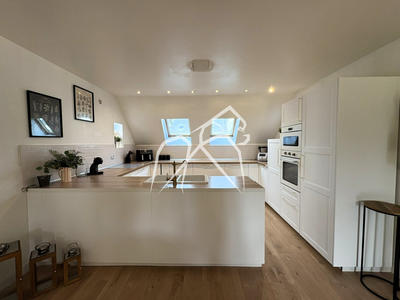 Maison - 170 m² - 7 pièces