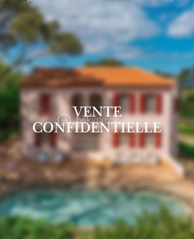 Maison de maîtres - 300 m² - 10 pièces