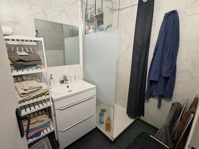 Appartement - 77 m² - 4 pièces