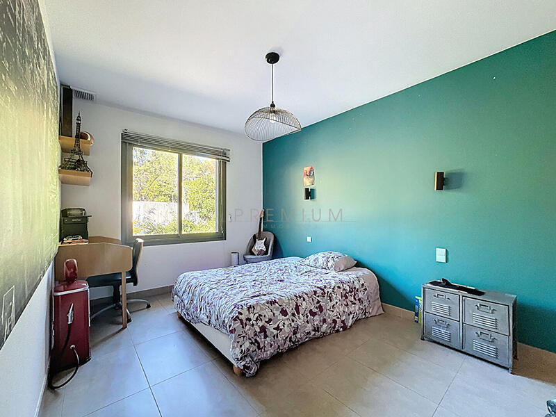 Maison d'architecte - 262 m² - 7 pièces