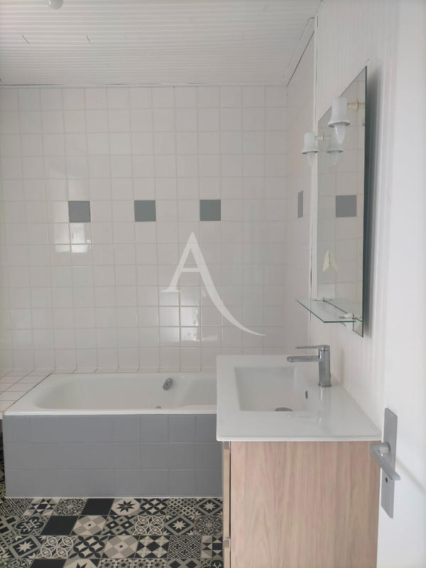 Maison - 113 m² - 4 pièces