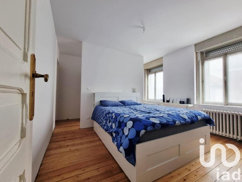 Maison - 294 m² - 9 pièces