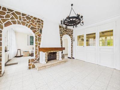 Maison - 117 m² - 6 pièces