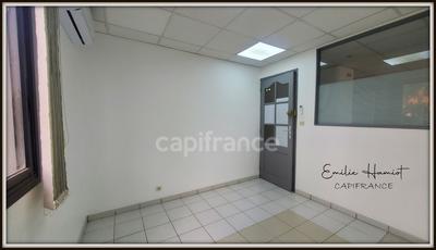 Bureau - 9 m² - 1 pièce