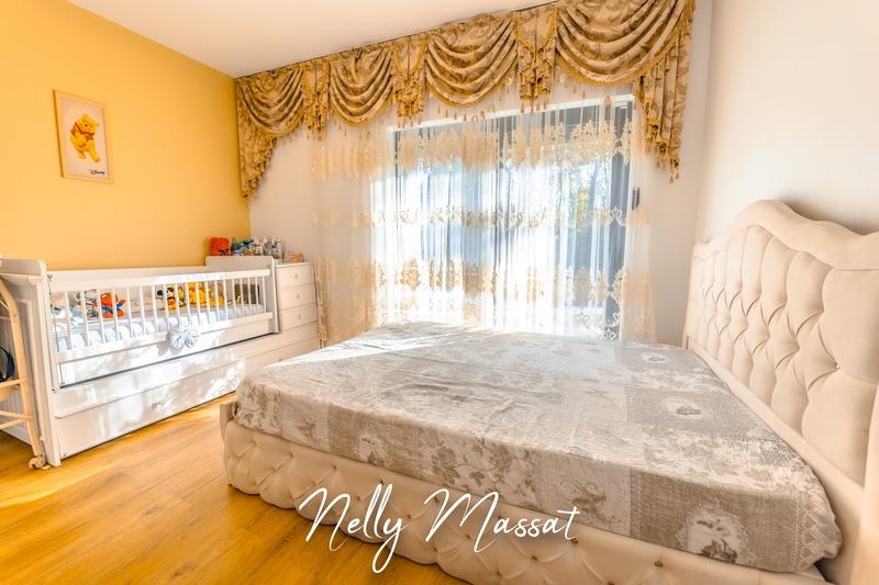 Maison d'architecte - 234 m² - 9 pièces