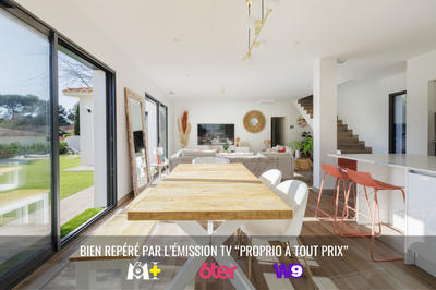 Maison - 160 m² - 5 pièces