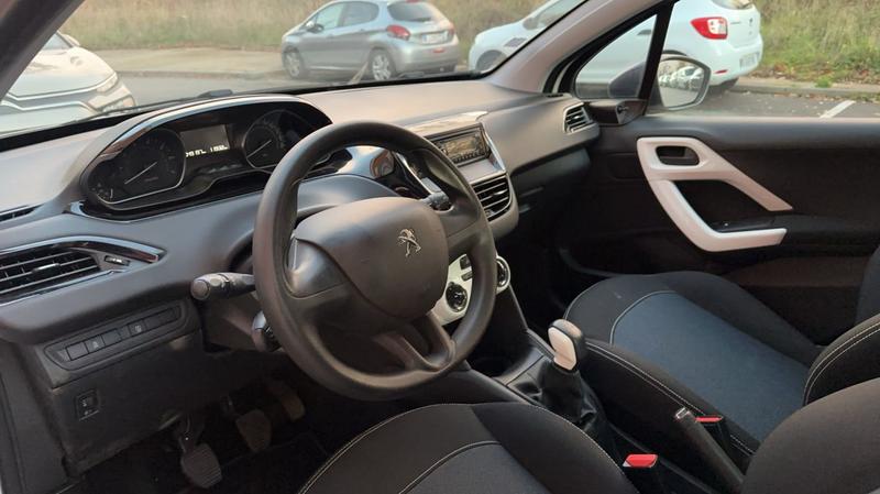 Peugeot 208 I 1.2 PureTech 68 Like