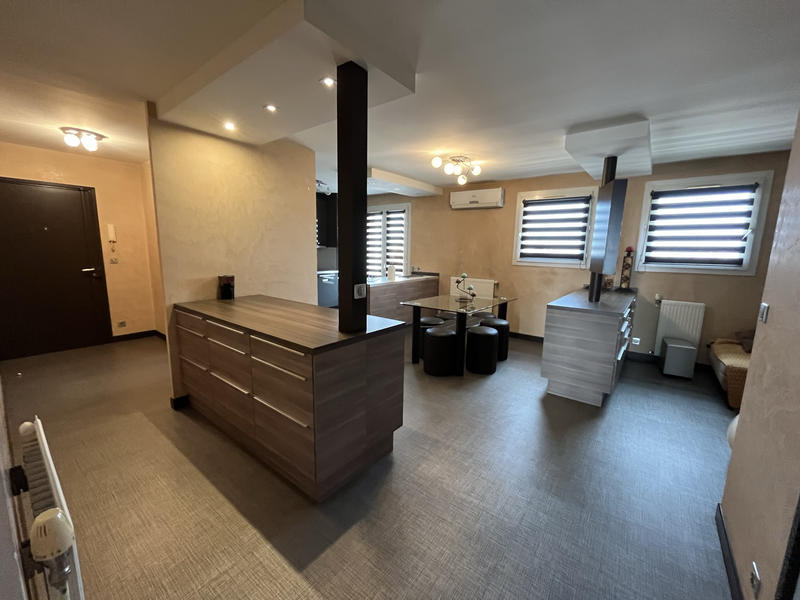 Appartement - 67 m² - 2 pièces