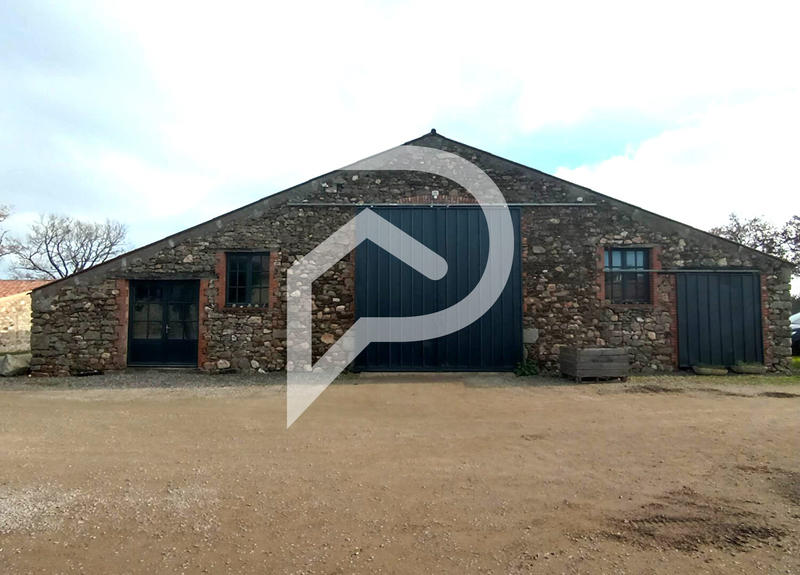 Maison - 180 m² - 8 pièces