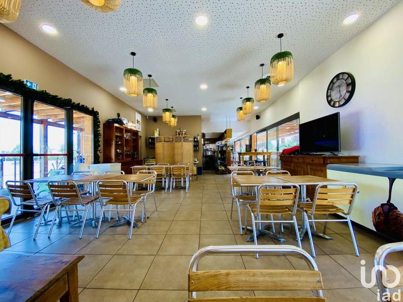 Local commercial - 122 m²