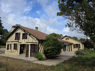 Maison - 188 m² - 7 pièces