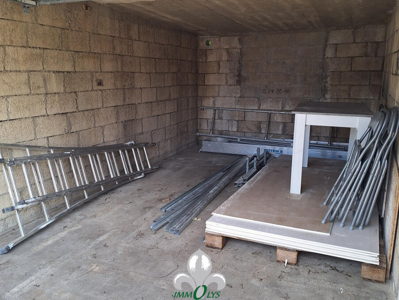 Propriété - 17 m² - 1 pièce