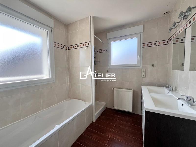 Maison - 150 m² - 7 pièces