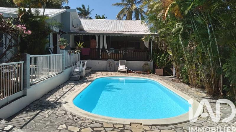 Maison - 191 m² - 6 pièces