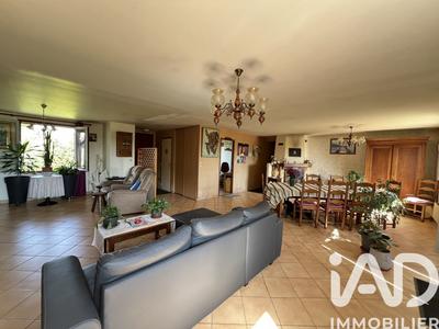 Maison - 162 m² - 6 pièces