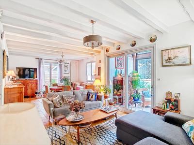 Maison - 160 m² - 7 pièces