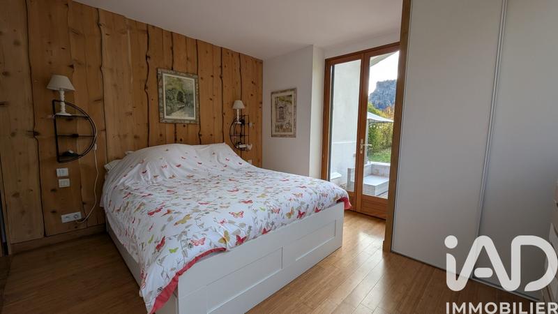 Appartement - 89 m² - 3 pièces