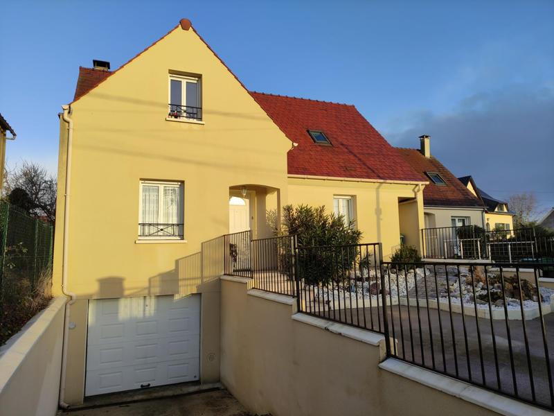 Maison - 103 m² - 6 pièces