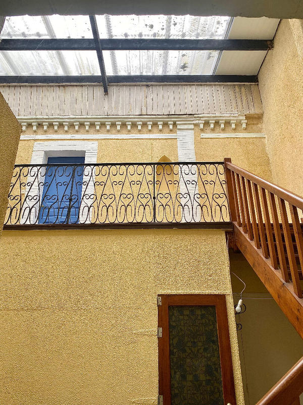 Immeuble - 6 pièces