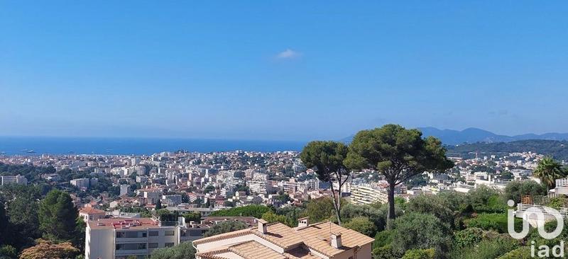 Appartement - 157 m² - 5 pièces