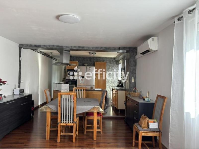 Maison - 84 m² - 3 pièces