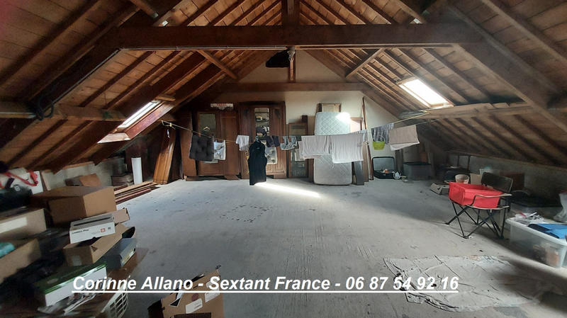 Maison - 97 m² - 5 pièces