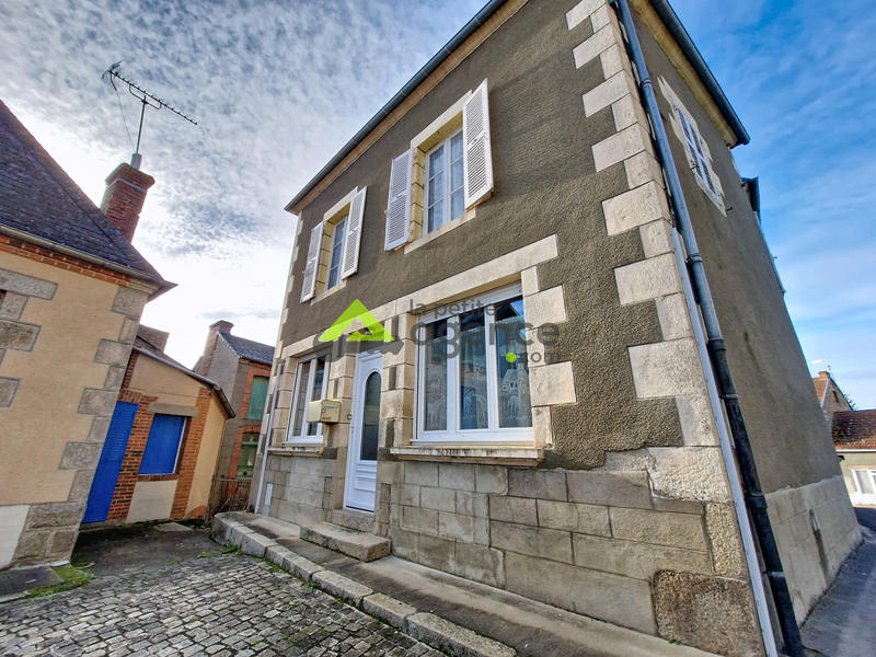 Maison de village - 111 m² - 6 pièces