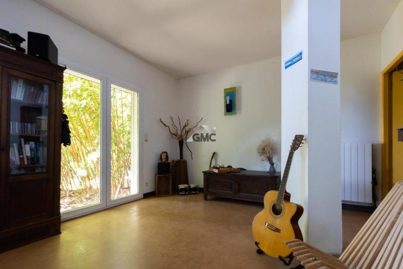 Villa - 178 m² - 6 pièces