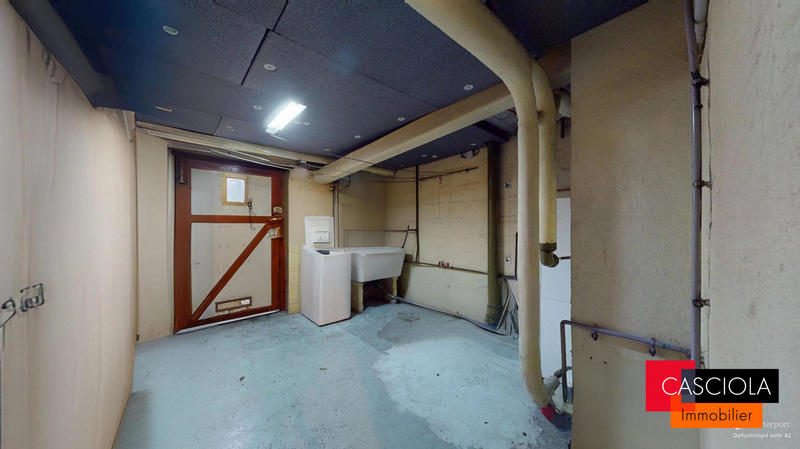 Maison - 94 m² - 6 pièces