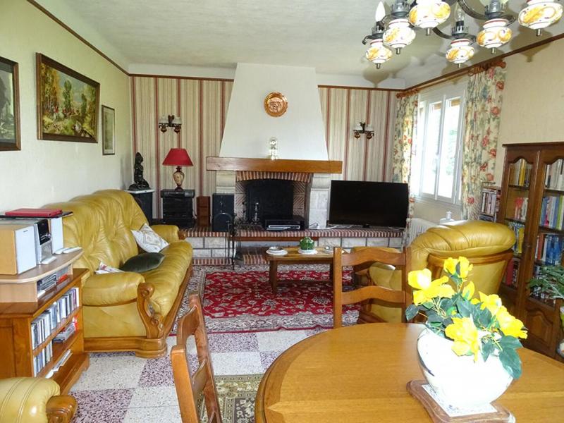 Maison - 93 m² - 4 pièces