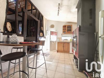 Maison - 227 m² - 11 pièces