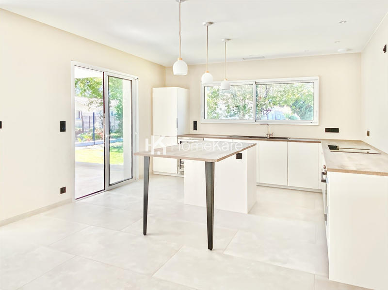 Maison - 135 m² - 5 pièces