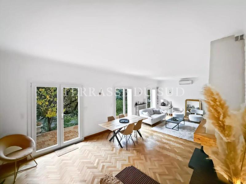 Maison - 162 m² - 7 pièces