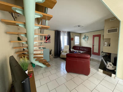 Maison - 106 m² - 4 pièces