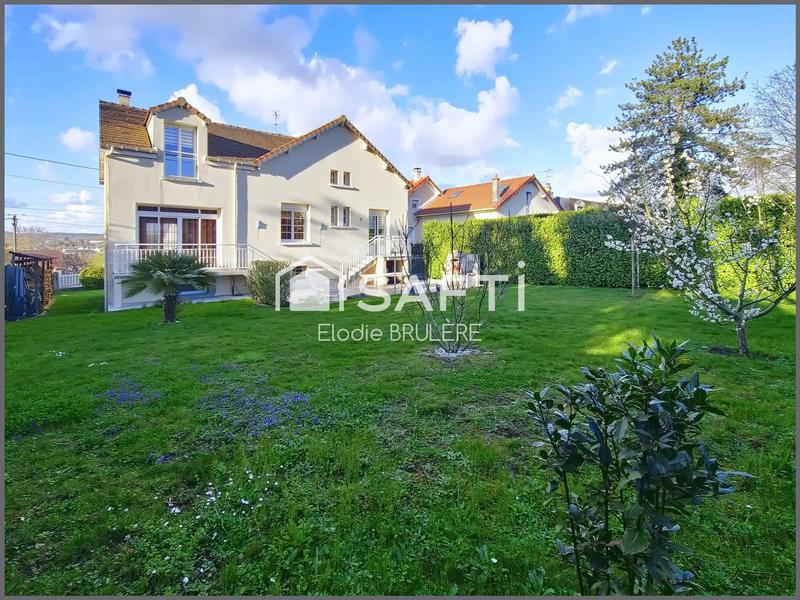 Maison - 165 m² - 9 pièces