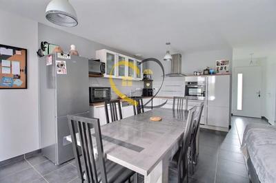 Maison - 87 m² - 4 pièces