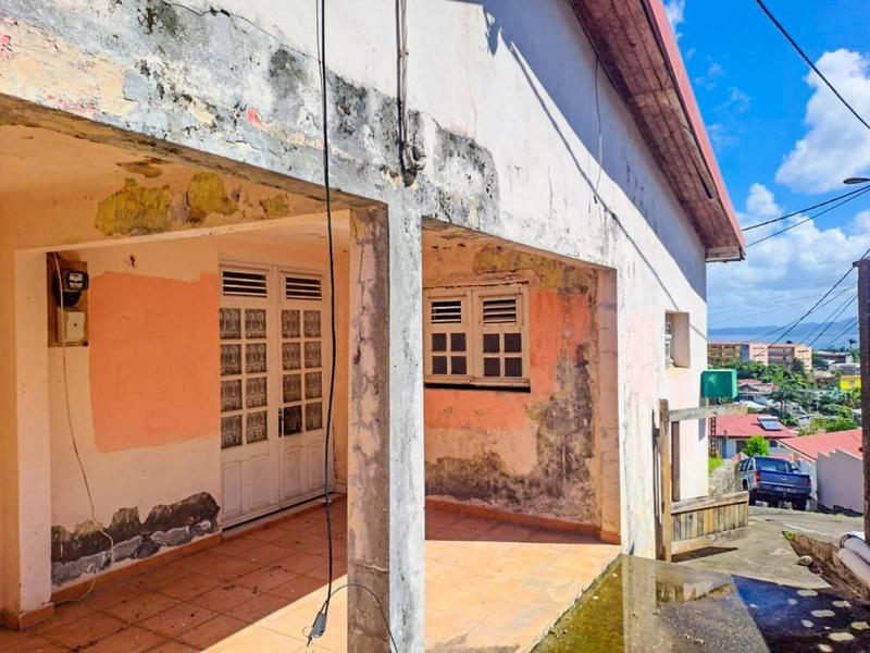 Maison - 89 m² - 5 pièces