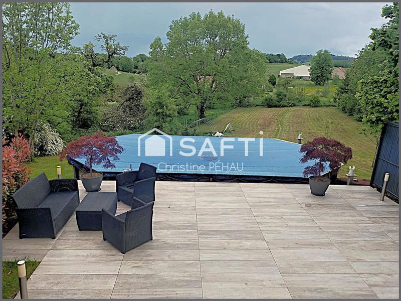 Maison - 158 m² - 5 pièces