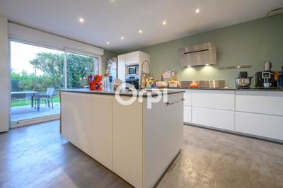 Maison - 108 m² - 4 pièces