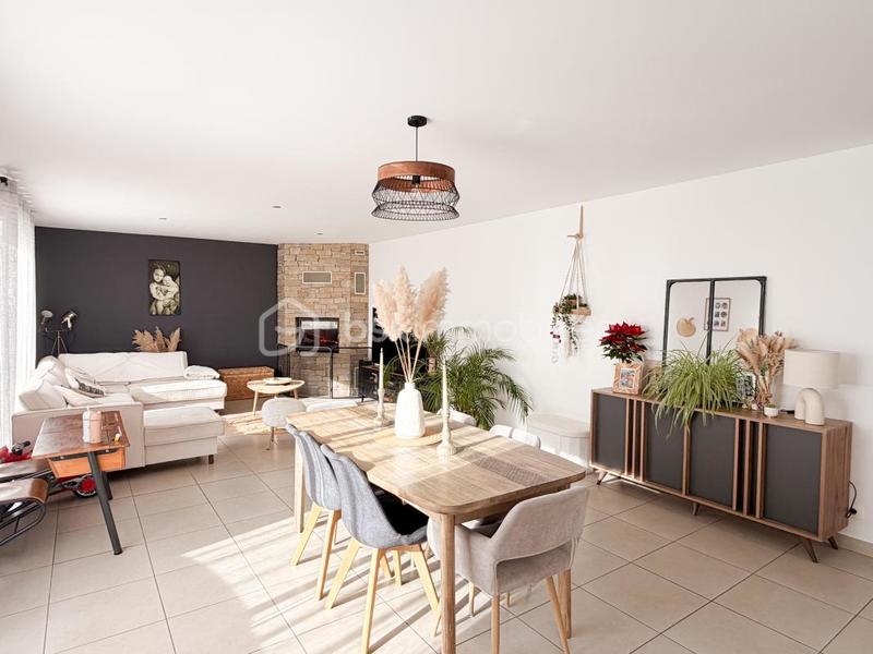 Maison - 166 m² - 6 pièces