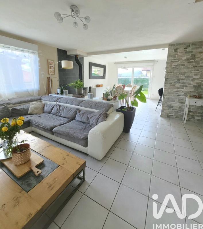 Maison - 103 m² - 5 pièces