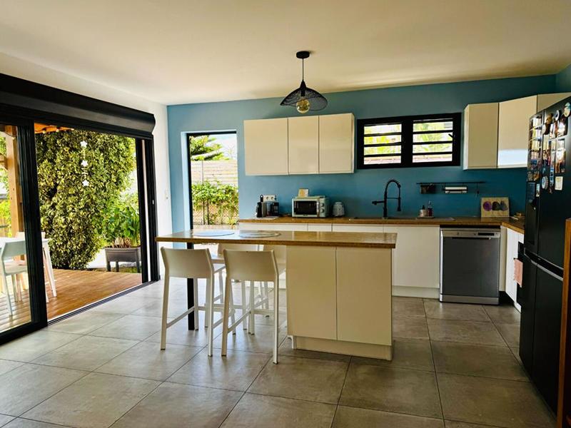 Maison - 84 m² - 4 pièces