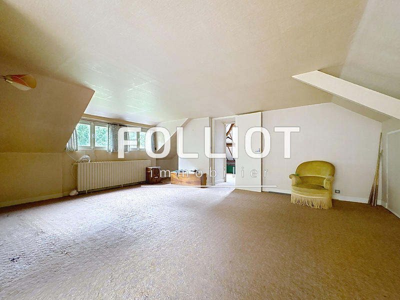 Maison - 112 m² - 7 pièces