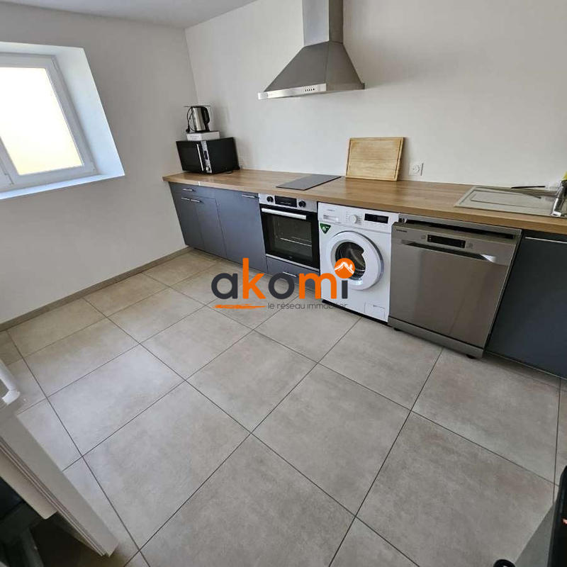 Maison - 422 m² - 6 pièces