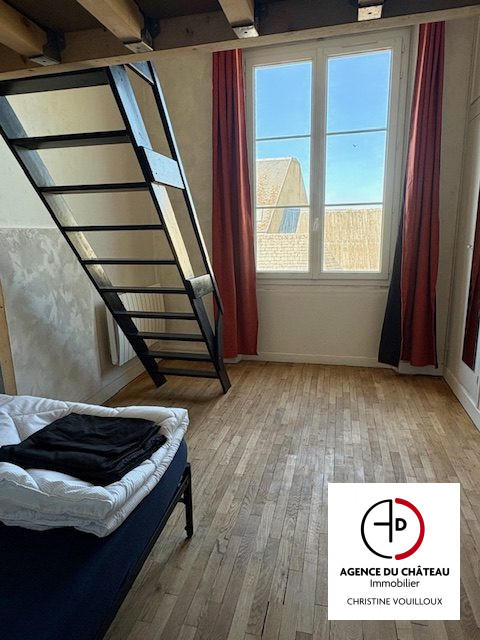 Loft - 110 m² - 4 pièces