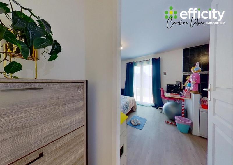 Maison - 130 m² - 5 pièces