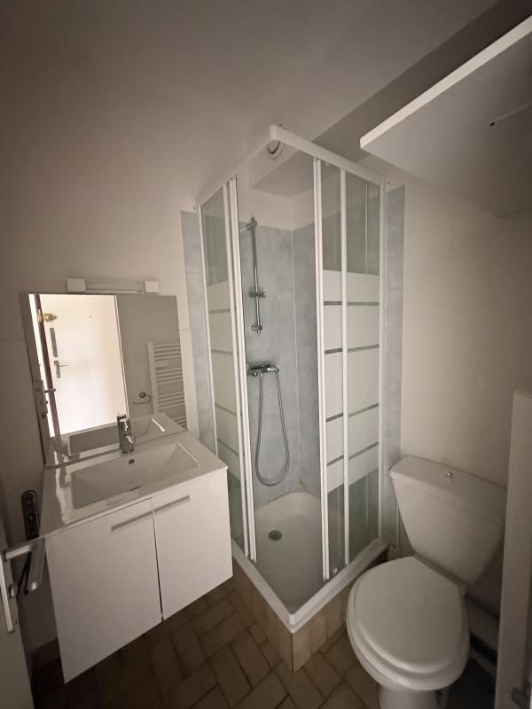 Studio - 17 m² - 1 pièce