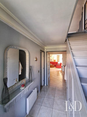 Maison traditionnelle - 157 m² - 7 pièces